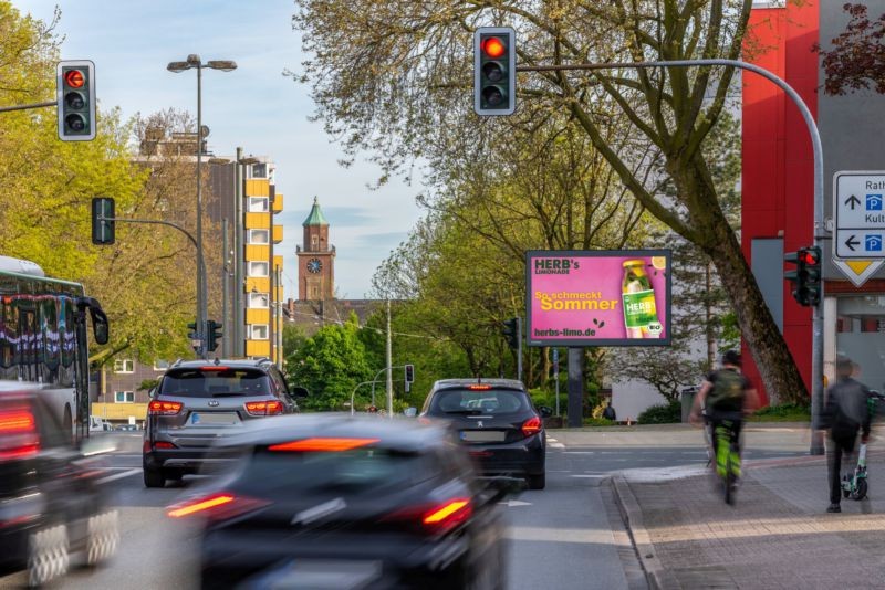 Westring 153/Von-der-Heydt-Str.