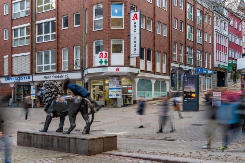 Klotzbahn/Willy-Brandt-Platz