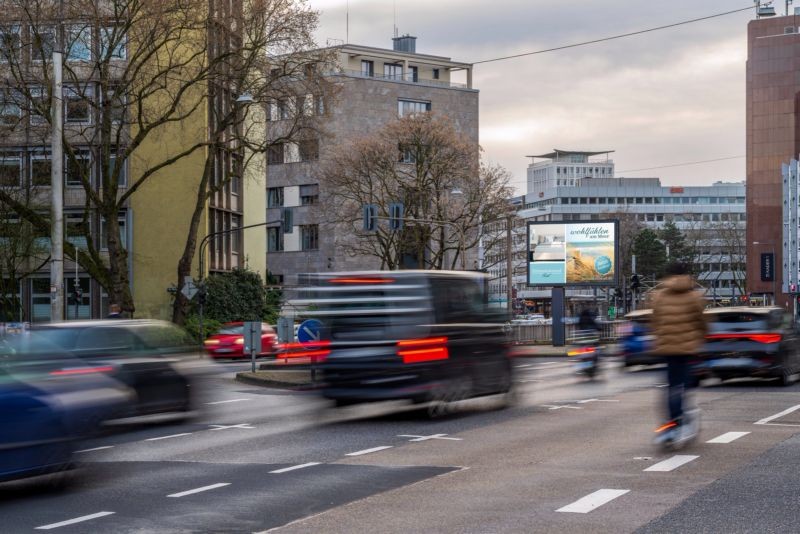 Neue Weyerstr. geg. 2/Si. Gr. Telegraphenstr.