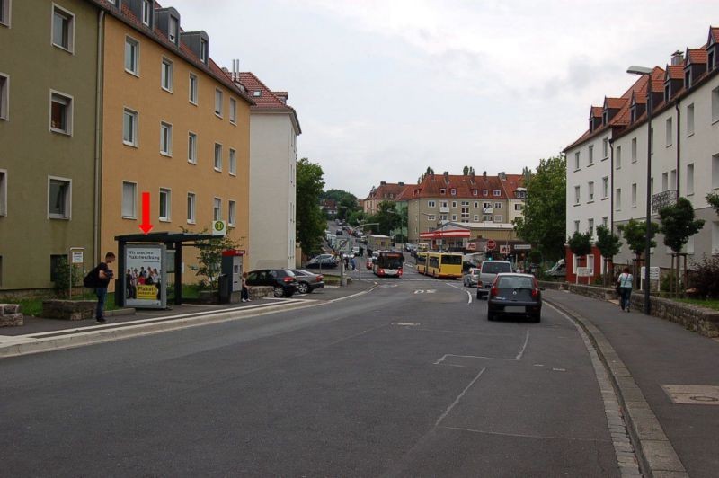 Hermann-Zilcher-Str.   9/HST Erthalstr. sew./außen