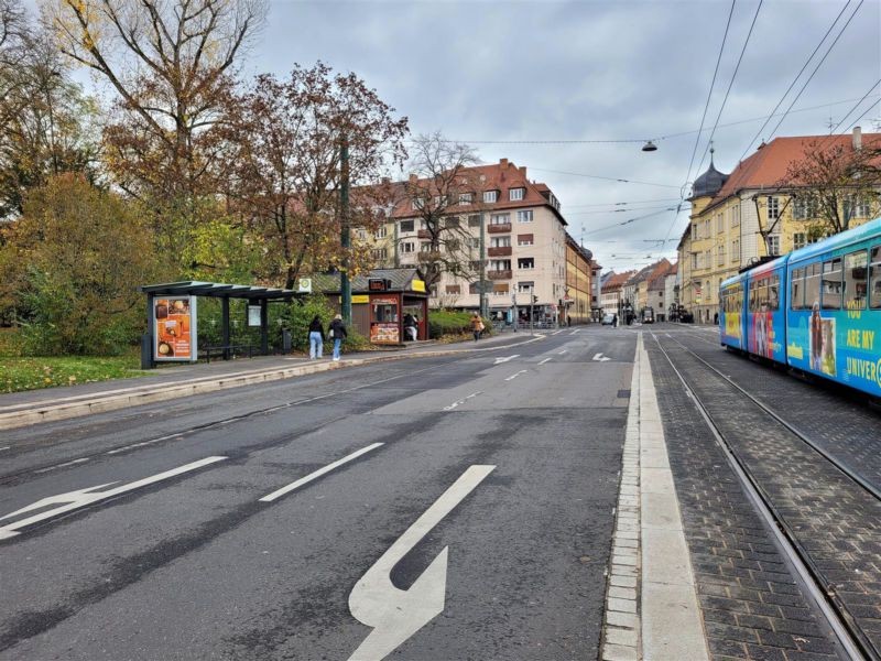 Sanderstr.  30a/Sanderglacisstr./innen