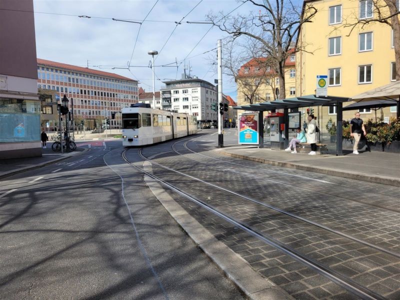 Johanniterplatz geg. 2/Neubaustr./innen