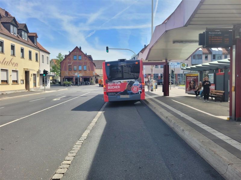 Wenzelstr. geg. 38/Reuterstr.- links/VS