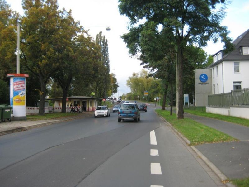 Lilienthalstr. Nh.  76