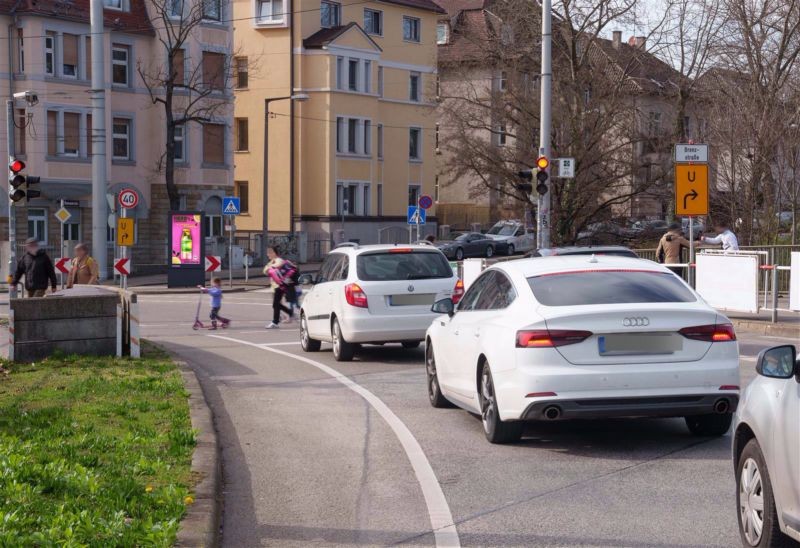 Dennerstr.  60/Augsburger Platz