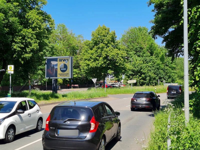 Portastr./Charlottenstr./We.li. CS