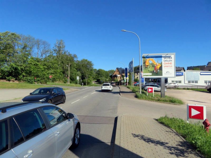 Straße der Einheit 130 (B101)/We.re. CS