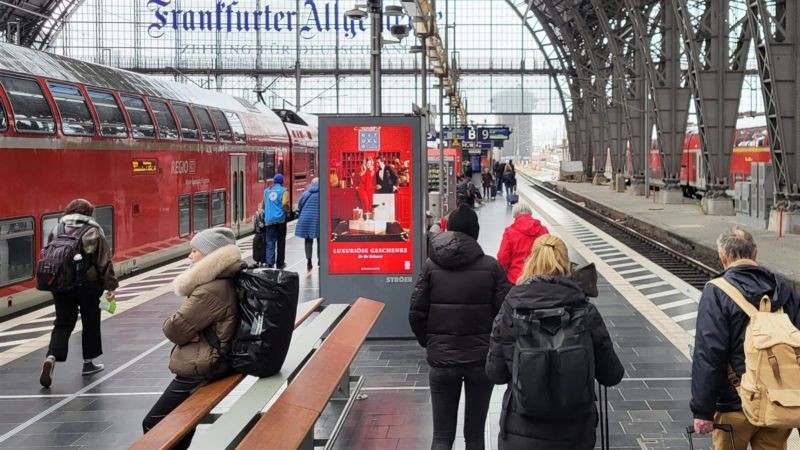 Hbf, Bstg.8/9, Abs.A,Feld 8,Wirkri.Querbstg