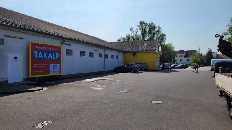 Gubener Str.   7 li. neb. Eing. Netto