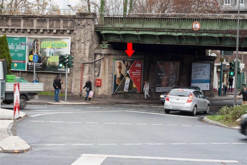 Zuckschwerdtstr./DB-Ufg./WS