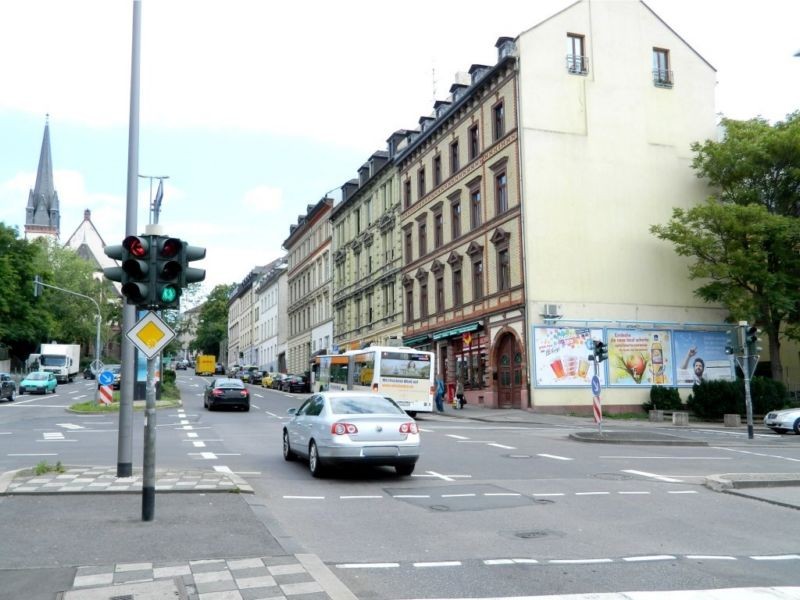 Schwalbacher Str. 67/Michelsberg re.quer