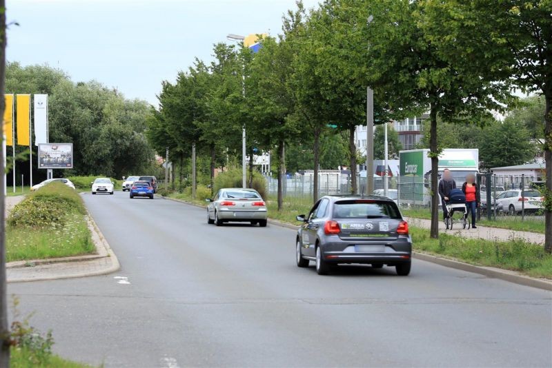 Leibnitzstr.  61/RENAULT-Autohaus/We.li.