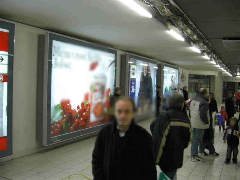 U-Bf Neumarkt, Bstg.(SG08), Gleis 1, 4. Sto.