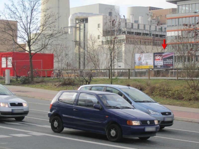 Güterbahnhofstr. PP re. Nh. Güterhallenstr.