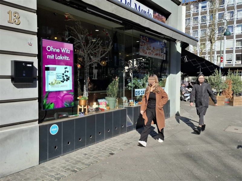 Peterstr. 13/Komphausbadstr./li.