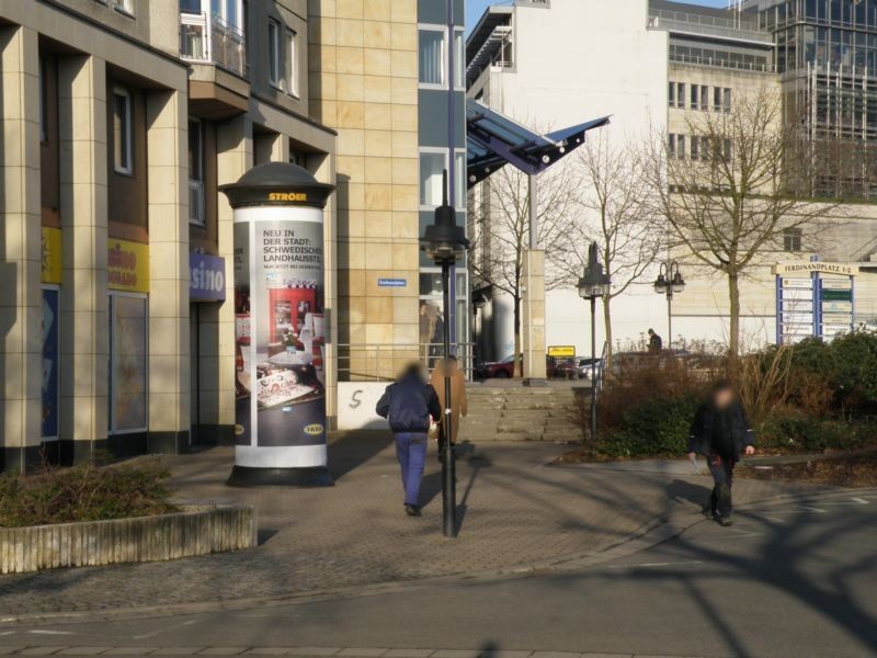 Ferdinandsplatz/St. Petersburger Str.