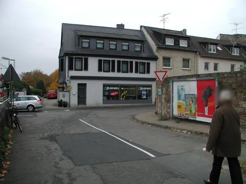 Bahnstr./Behlstr.