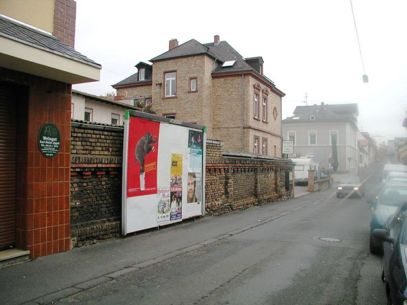 Wörthstr. 42/Schwalbacher Str.
