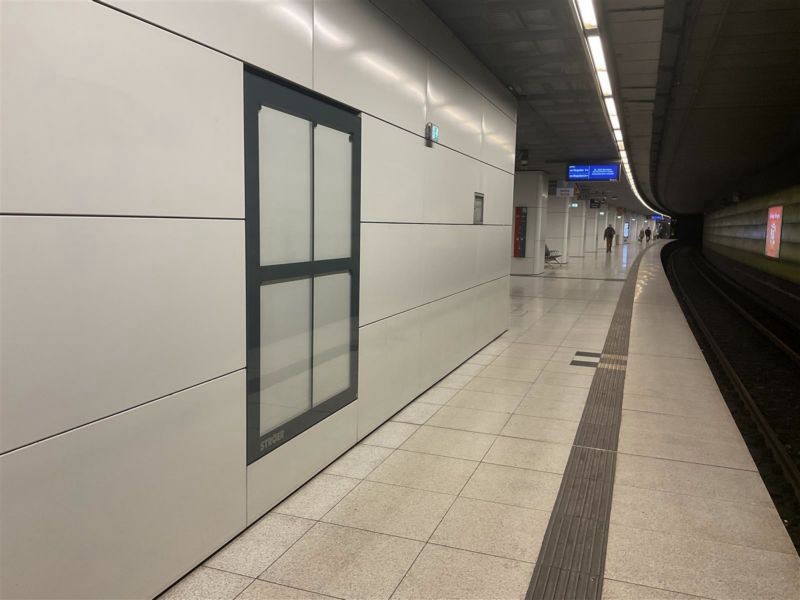 S-Bf Königstr., Bstg. Gl. 2