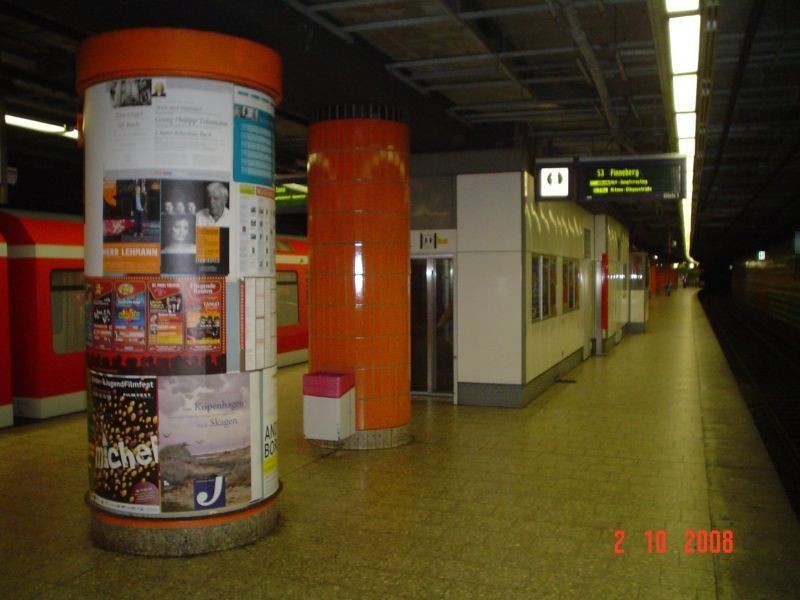 S-Bf Harburg Rathaus, Bstg., Gleis 1/2,2. Sto., VS