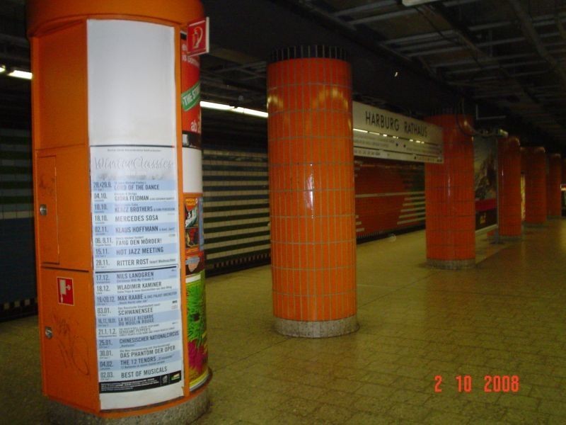 S-Bf Harburg Rathaus, Bstg., Gleis 1/2, 2. Sto.,RS