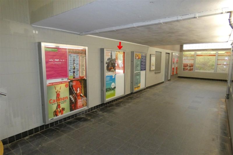 S-Bf Hoheneichen, Ausgang li., rechte Hälfte