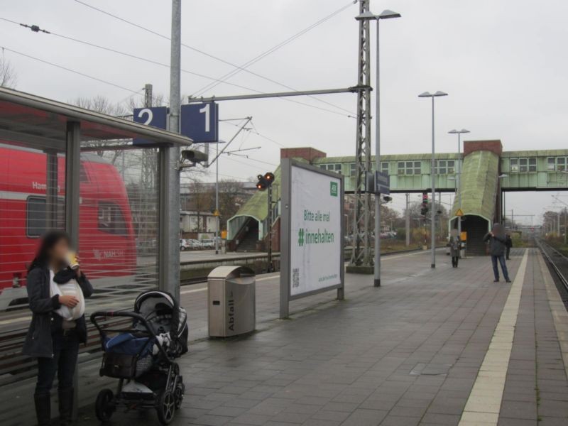 Bf Ahrensburg, Bstg., Gl. 1, 1. Sto.