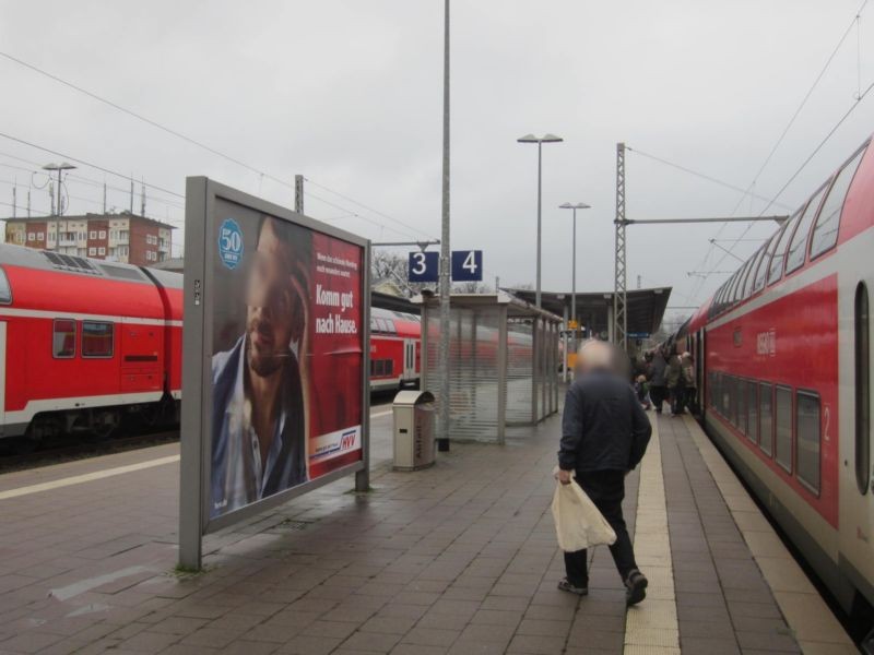 Bf Ahrensburg, Bstg., Gl. 4, 1. Sto.