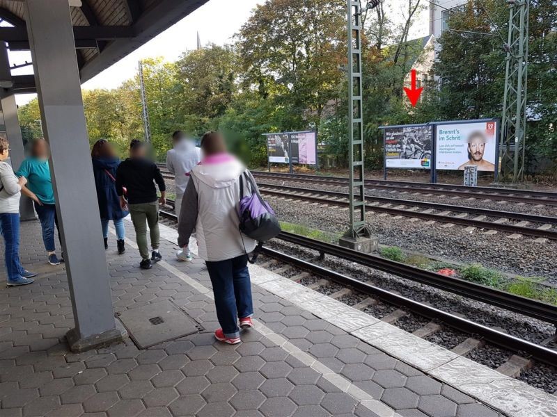 S-Bf Holstenstraße, HGL, 2. Sto. links