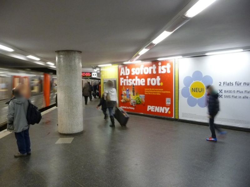 U-Bf Lübecker Str.(U3)Bstg.Gleis 2-1 Sto.