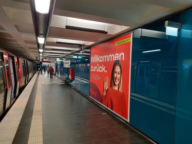 U-Bf Mönckebergstraße, Bstg. Gl. 1, 2. Sto.