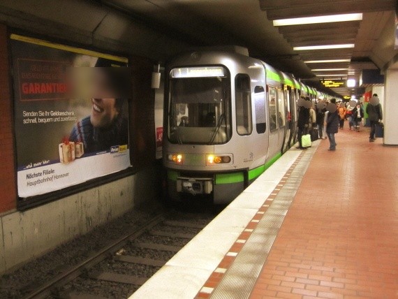 U-Bf. Aegidientorplatz/Tf. 1 obere FE sew. HGL