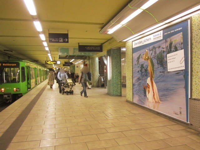 U-Bf. Kröpcke/A-Ebene/Tf. 3 saw.