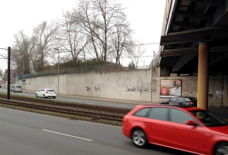 Erich-Panitz-Str. Ufg. saw.