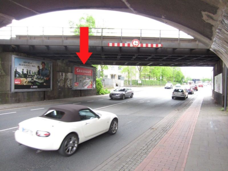 Steubenstr. neb. Stresemannstr. 48, re.