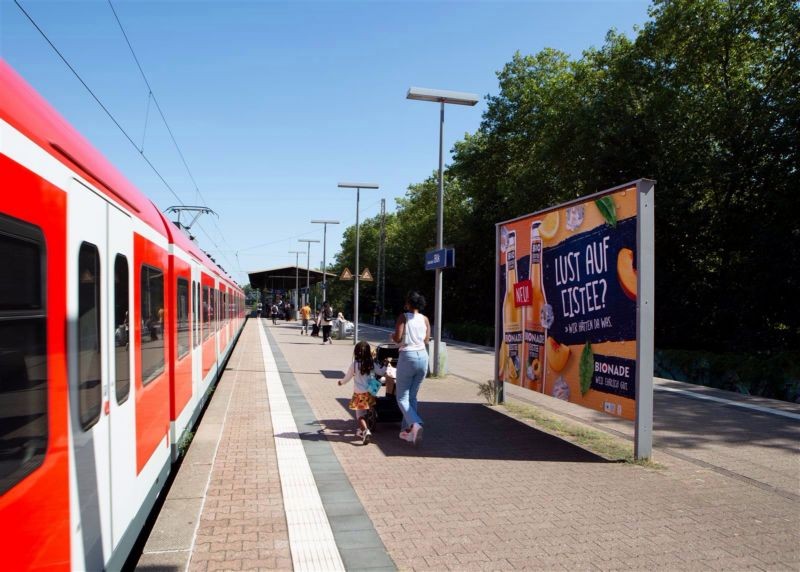 S-Bf Bilk, Bstg., Gl. 2, Nh. Ausg. Burghofstr.