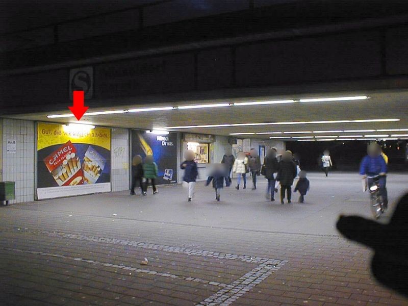 Kurt-Schumacher-Str.Ufg., Seite ZugangS-Bf Garath