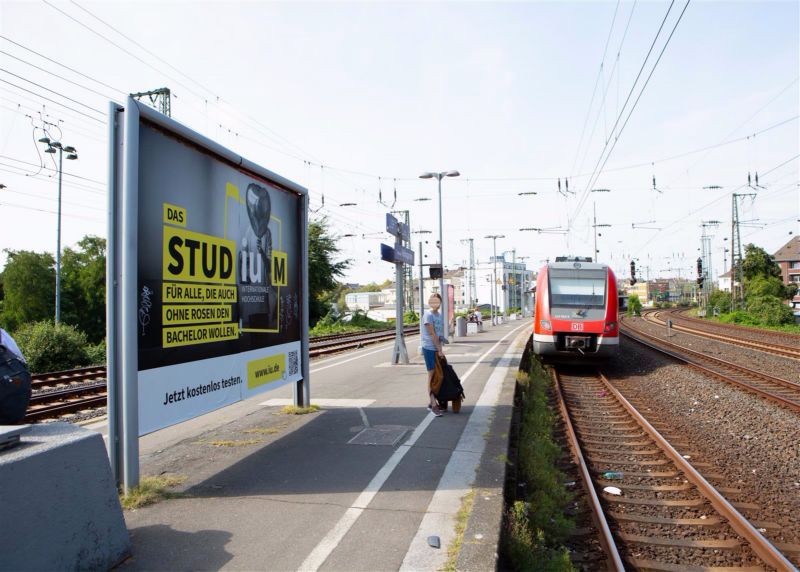 S-Bf Volksgarten, Bstg., Gleis 2, 2. Sto.