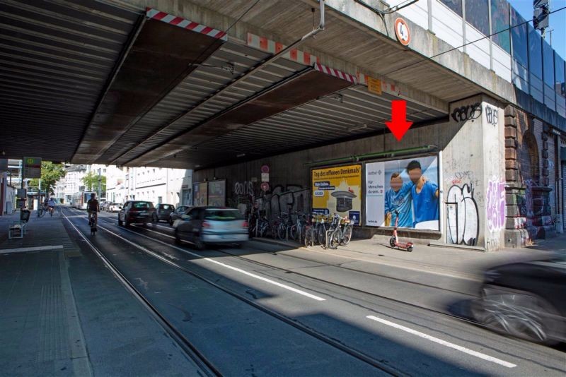 Volmerswerther Str./DB-Br., geg. Zug.S-Bf, 2.Sto.