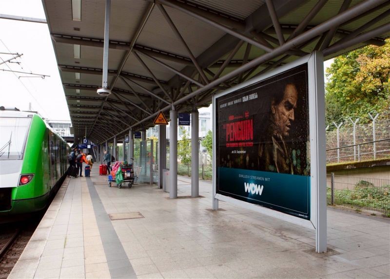 Flughafen Fernbf, Bstg., Gleis 6, 1. Sto.