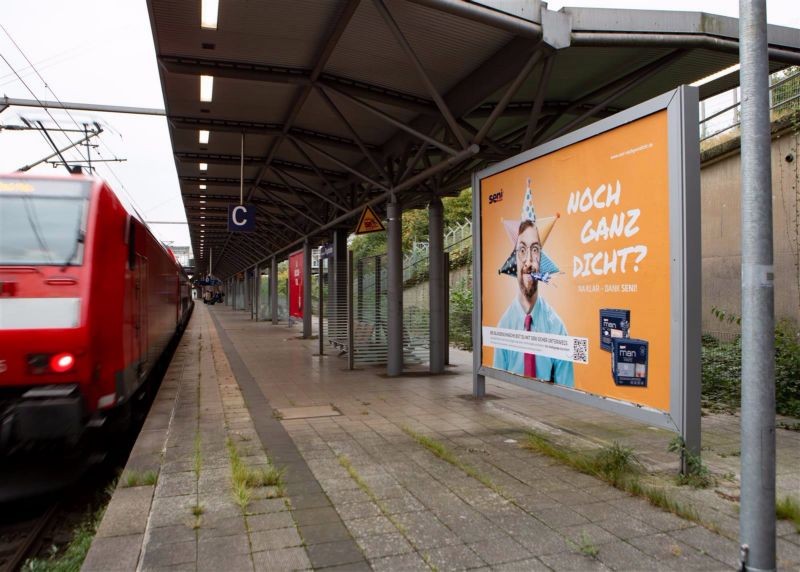 Flughafen Fernbf, Bstg., Gleis 6, 3. Sto.