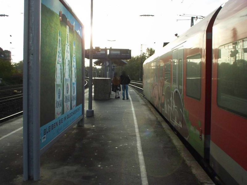 S-Bf Volksgarten, Bstg., Gleis 1, 2. Sto.