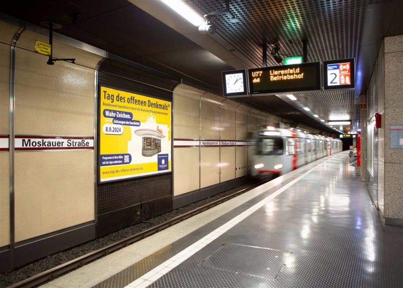 U-Bf Handelszentrum, HGL 2, Ri. Eller, 1. Sto.