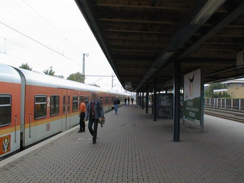 S-Bf Großenbaum, Bstg., Gleis 5