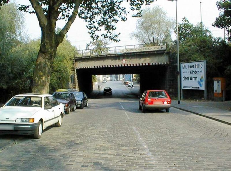 Bügelstr./Nh. Bf Meiderich Ost/vor Ufg.