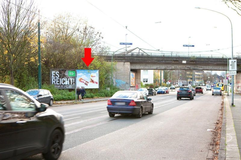Donnerstr./li. vor Ufg.