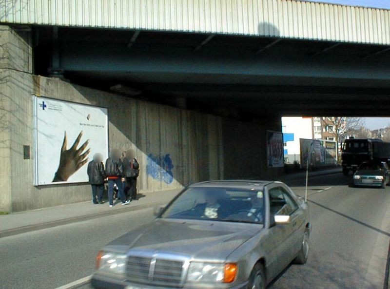 Tourainer Ring geg. Kohlenstr./Ufg. li.