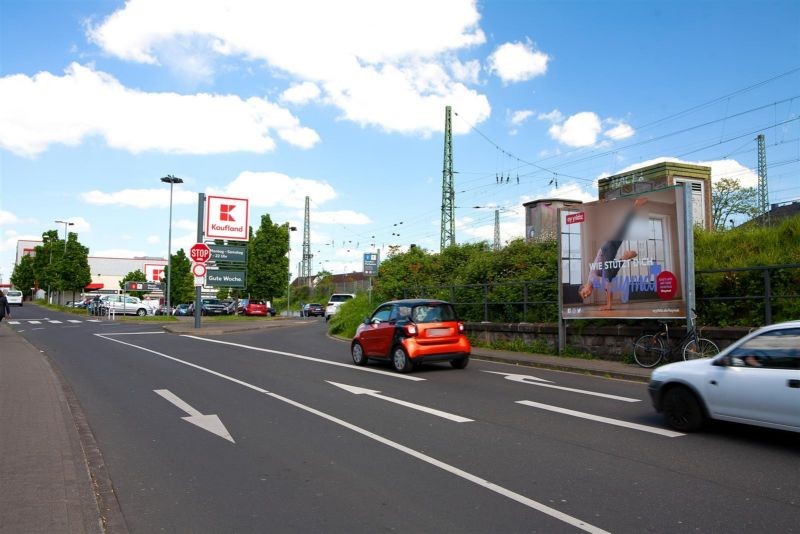 S-Bf Mülheim, RS, Zufahrt z. PP Edeka, Bauhaus