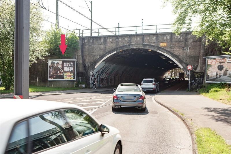 Heidelberger Str. vor Ufg. li.,Nh.Frankfurter Str.