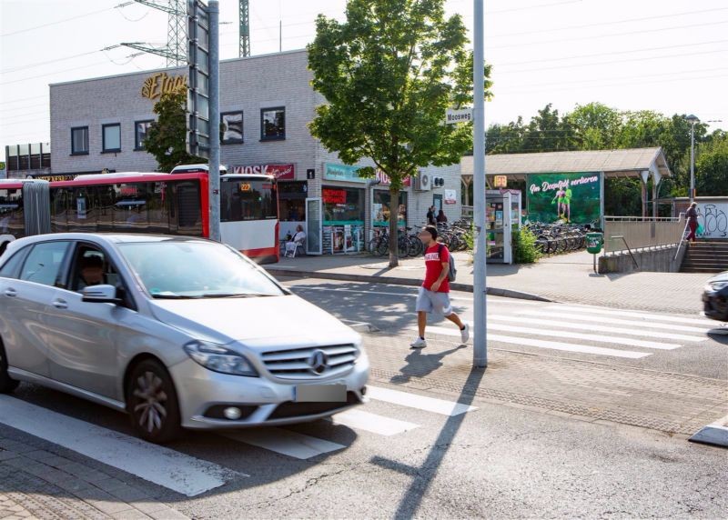 Bf Schlebusch, Bstg., HGL 1, Si. Vorplatz